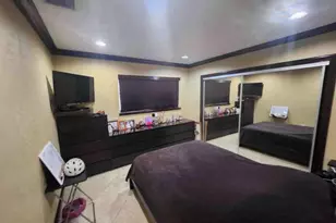 1195 NW 30th Pl, Miami, FL 33125 - Photo 19
