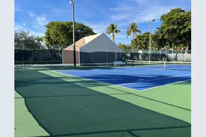 401 Leslie Drive, Hallandale Beach, FL 33009 - Photo 17