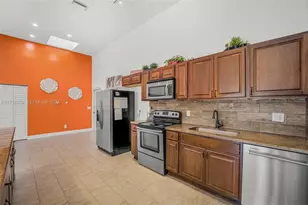 401 Leslie Dr, Hallandale Beach, FL 33009 - Photo 3
