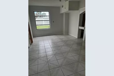 2320 NW 30th Way, Fort Lauderdale, FL 33311 - Photo 7