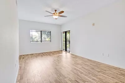 2801 Sarento Place #304, Palm Beach Gardens, FL 33410 - Photo 3