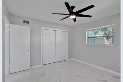 260 NE 41st Street, Oakland Park, FL 33334 - Photo 23