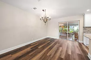 18334 SE Tee Ln, Tequesta, FL 33469 - Photo 9