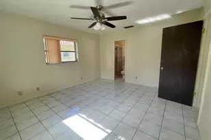 7112 NW 78th Ave, Tamarac, FL 33321 - Photo 5