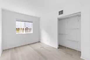 2655 NE 8th Ave, Wilton Manors, FL 33334 - Photo 9