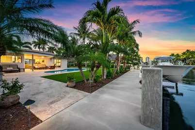 1051 Coral Way, West Palm Beach, FL 33404 - Photo 3