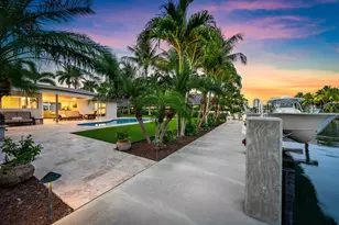 1051 Coral Way, West Palm Beach, FL 33404 - Photo 3