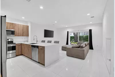 1030 Crystal Way #103, Delray Beach, FL 33444 - Photo 3
