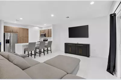 1030 Crystal Way #103, Delray Beach, FL 33444 - Photo 5