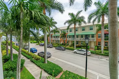 804 E Windward Way #211, Lantana, FL 33462 - Photo 11