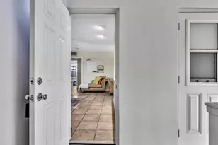 90 NE 19th Ave, Deerfield Beach, FL 33441 - Photo 5