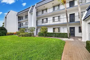 4483 Luxemburg Ct, Lake Worth, FL 33467 - Photo 3