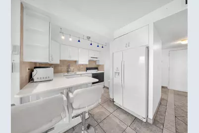 251 174th Street #2310, Sunny Isles Beach, FL 33160 - Photo 9