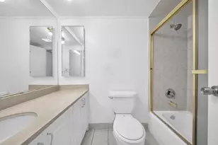 251 174th St, Sunny Isles Beach, FL 33160 - Photo 15