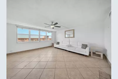 251 174th Street #2310, Sunny Isles Beach, FL 33160 - Photo 11