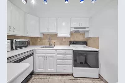 251 174th Street #2310, Sunny Isles Beach, FL 33160 - Photo 7