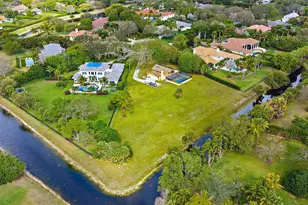 8090 Native Dancer Rd E, Palm Beach Gardens, FL 33418 - Photo 3