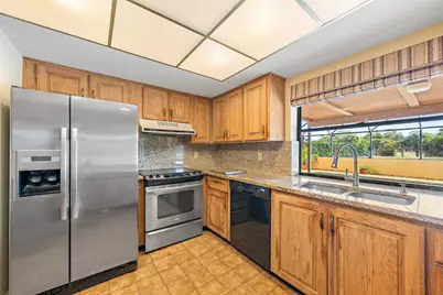 8090 Native Dancer Road E, Palm Beach Gardens, FL 33418 - Photo 11