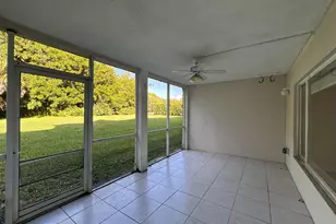 815 W Boynton Beach Blvd, Boynton Beach, FL 33426 - Photo 5