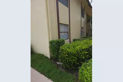 10035 Winding Lake Road #102, Sunrise, FL 33351 - Photo 23
