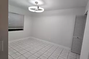 10035 Winding Lake Rd, Sunrise, FL 33351 - Photo 13
