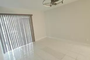 10035 Winding Lake Rd, Sunrise, FL 33351 - Photo 5