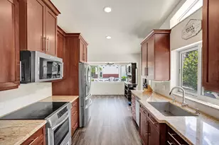 6146 NW 66th Ave, Parkland, FL 33067 - Photo 5