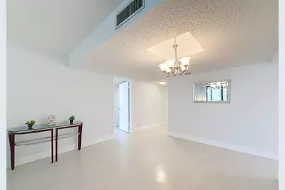 16300 Golf Club Road #201, Weston, FL 33326 - Photo 19