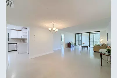 16300 Golf Club Road #201, Weston, FL 33326 - Photo 7
