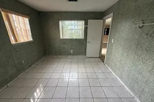 5620 SW 37th St, West Park, FL 33023 - Photo 9