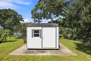 875 28th Ave, Vero Beach, FL 32960 - Photo 45
