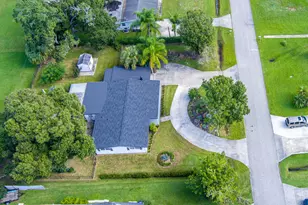 875 28th Ave, Vero Beach, FL 32960 - Photo 5