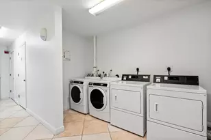 2881 NE 32nd St, Fort Lauderdale, FL 33306 - Photo 23