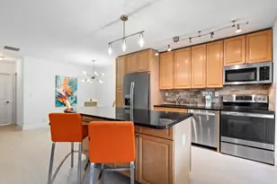 2881 NE 32nd St, Fort Lauderdale, FL 33306 - Photo 11