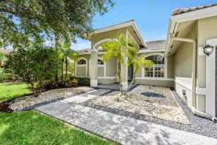 10668 NW 69th St, Parkland, FL 33076 - Photo 3