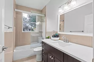 10668 NW 69th St, Parkland, FL 33076 - Photo 35