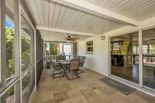 1771 NE 35th St, Oakland Park, FL 33334 - Photo 11