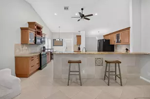 5756 Descartes Cir, Boynton Beach, FL 33472 - Photo 17