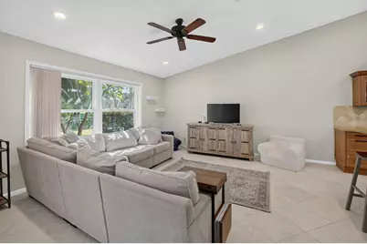5756 Descartes Circle, Boynton Beach, FL 33472 - Photo 15