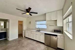 3684 NE 11th Ave, Oakland Park, FL 33334 - Photo 3