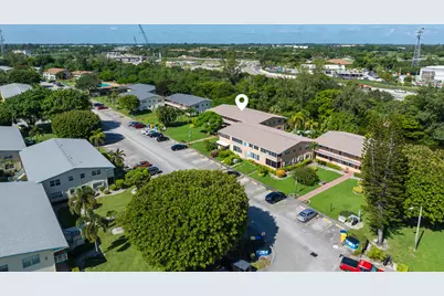 65 Camden C, West Palm Beach, FL 33417 - Photo 3