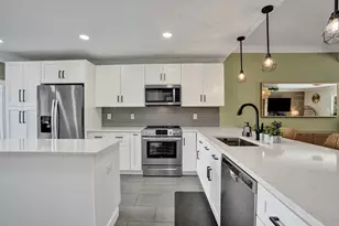 4799 NW 9th Ave, Deerfield Beach, FL 33064 - Photo 5