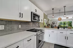 4799 NW 9th Ave, Deerfield Beach, FL 33064 - Photo 13