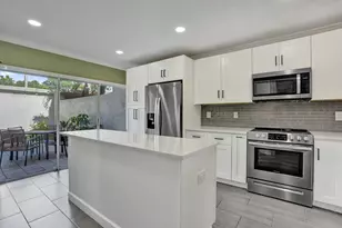 4799 NW 9th Ave, Deerfield Beach, FL 33064 - Photo 9