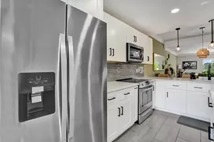 4799 NW 9th Ave, Deerfield Beach, FL 33064 - Photo 11