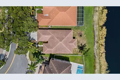 886 Sunflower Circle, Weston, FL 33327 - Photo 51