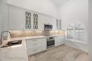 13514 Fountain View Blvd, Wellington, FL 33414 - Photo 9