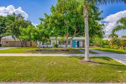 512 Bayberry Drive, Lake Park, FL 33403 - Photo 5