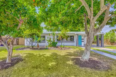 512 Bayberry Drive, Lake Park, FL 33403 - Photo 3