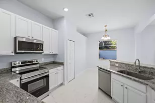 1038 SW Fisherman Ave, Port Saint Lucie, FL 34953 - Photo 13